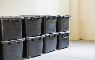 plastic totes that need placard labels